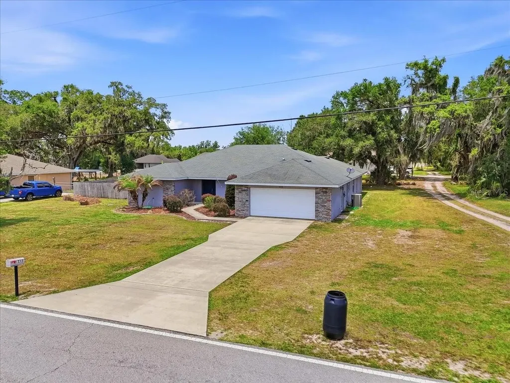 1233 Parker Road Lakeland FL 33811