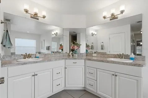 1233 Parker Road Lakeland FL 33811