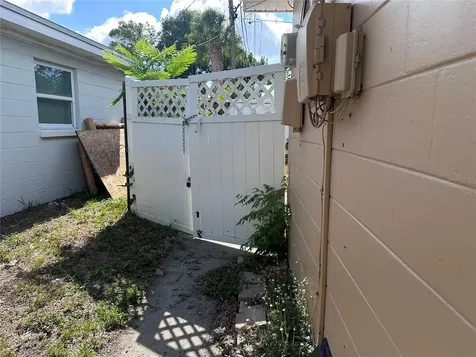 11452 104th Street Largo FL 33773