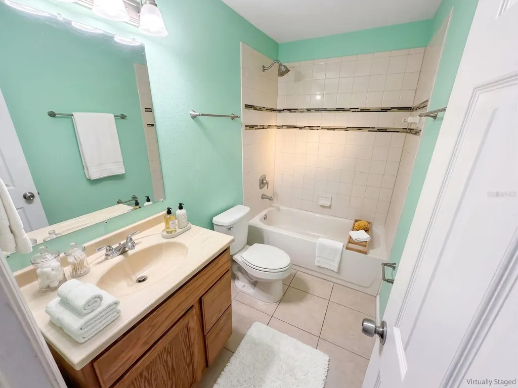 5568 Green Shadows Place Orlando FL 32811