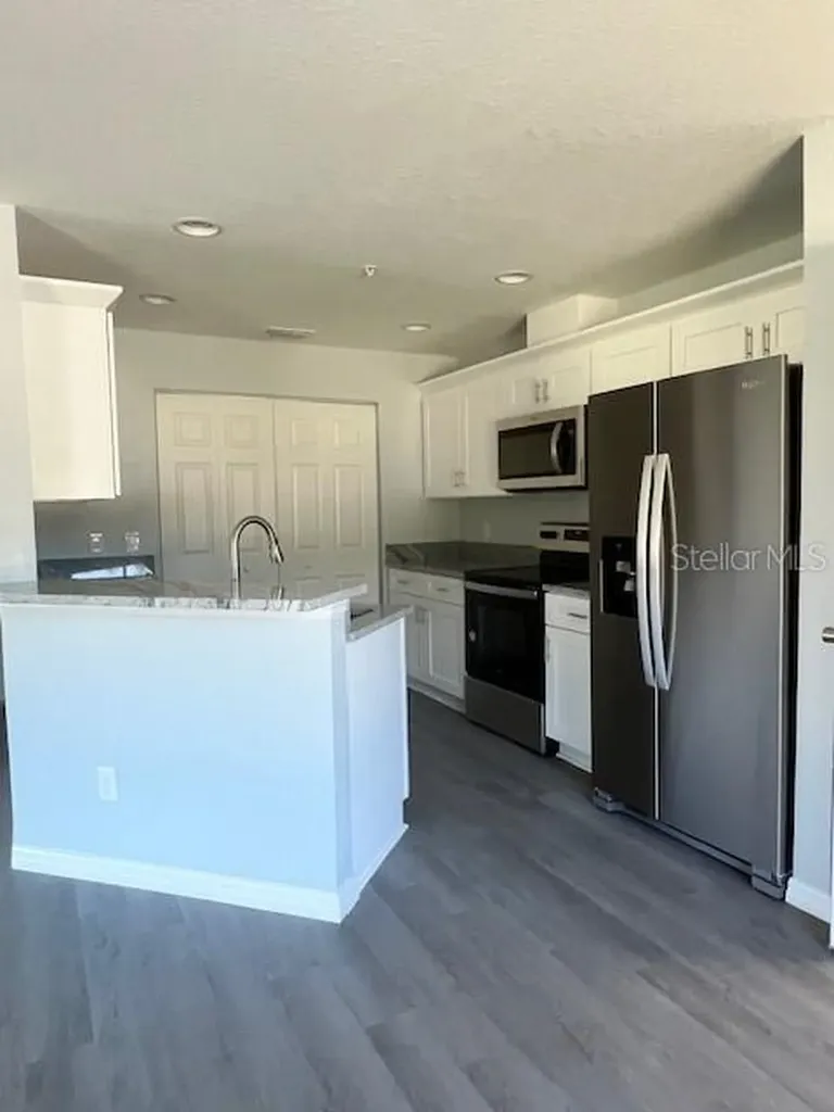 4076 Oak Loop Mulberry FL 33860
