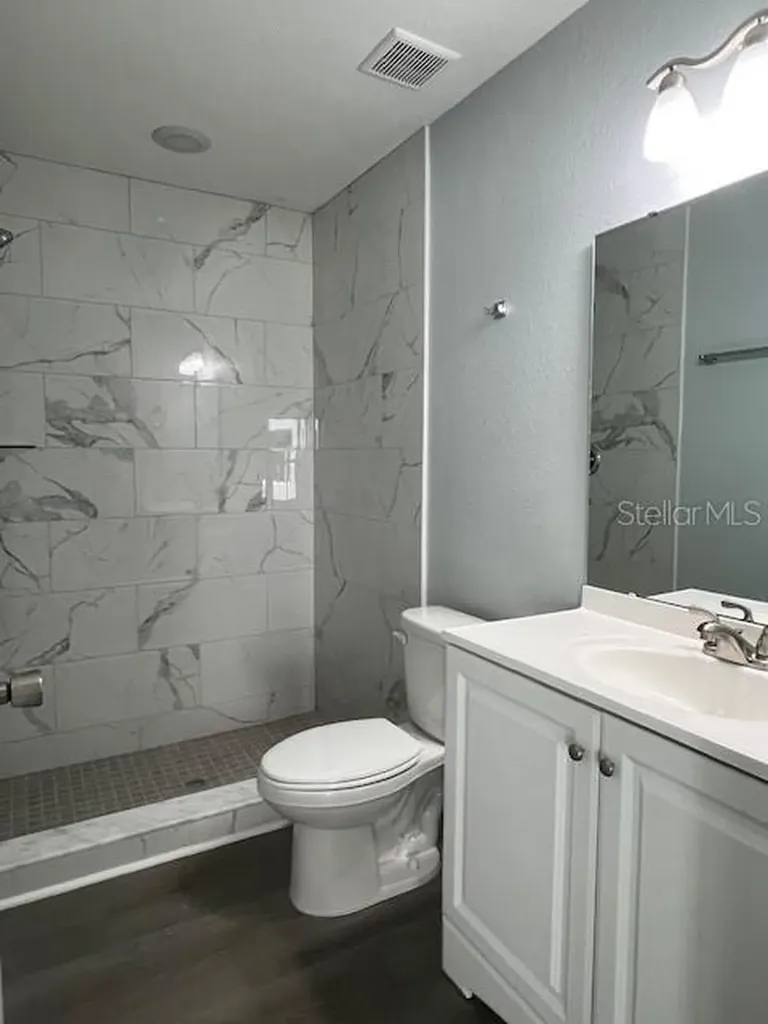 4076 Oak Loop Mulberry FL 33860