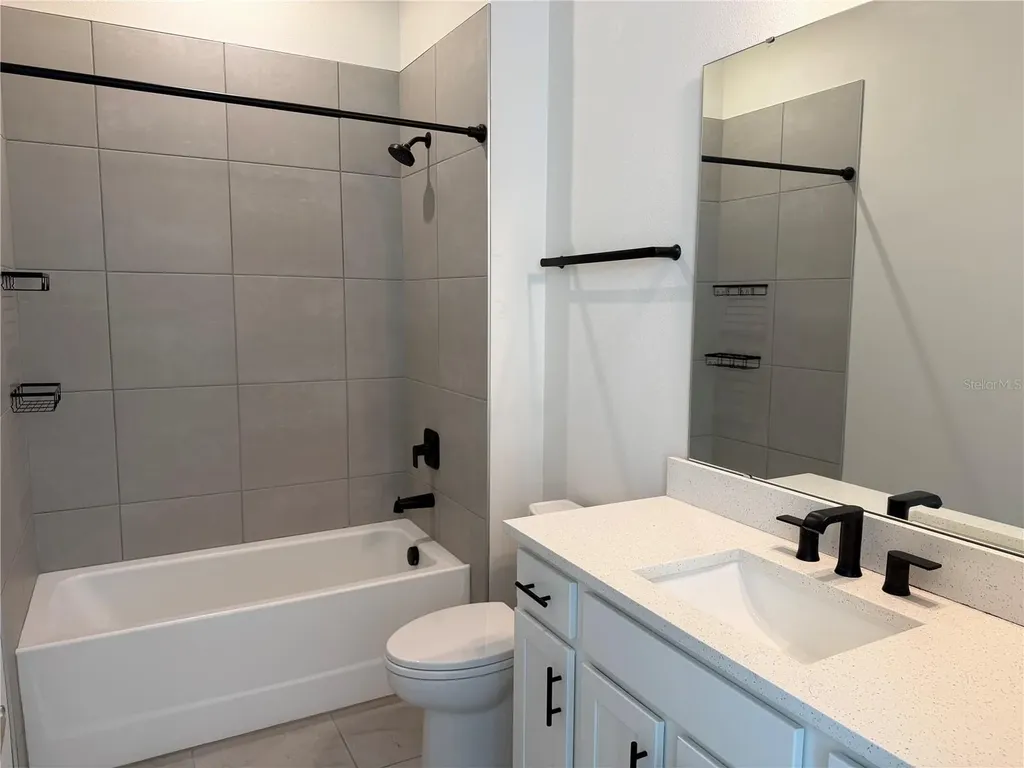 894 Tetbury Loop Oviedo FL 32765