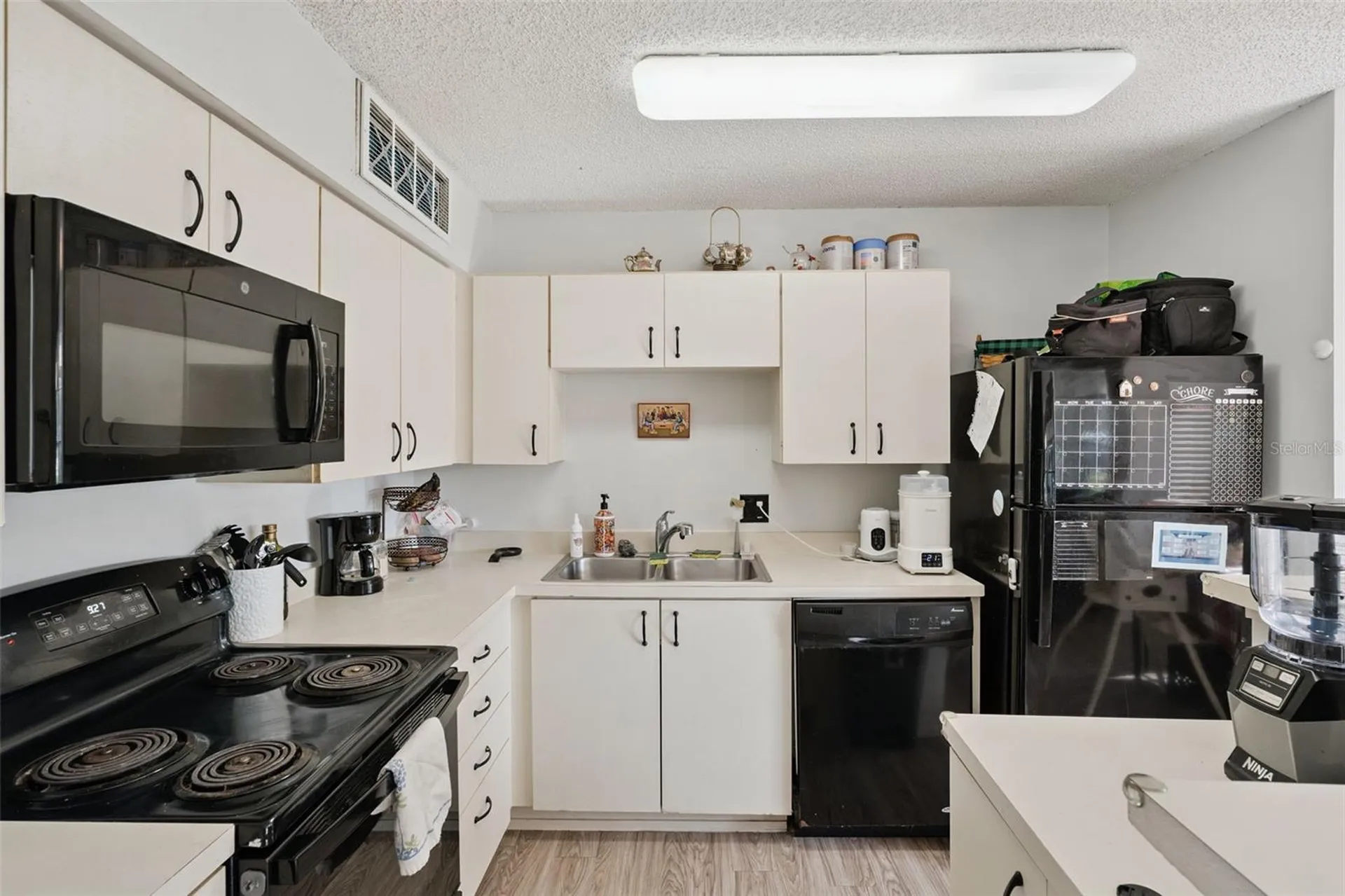 385 Woodside Drive Altamonte Springs FL 32701