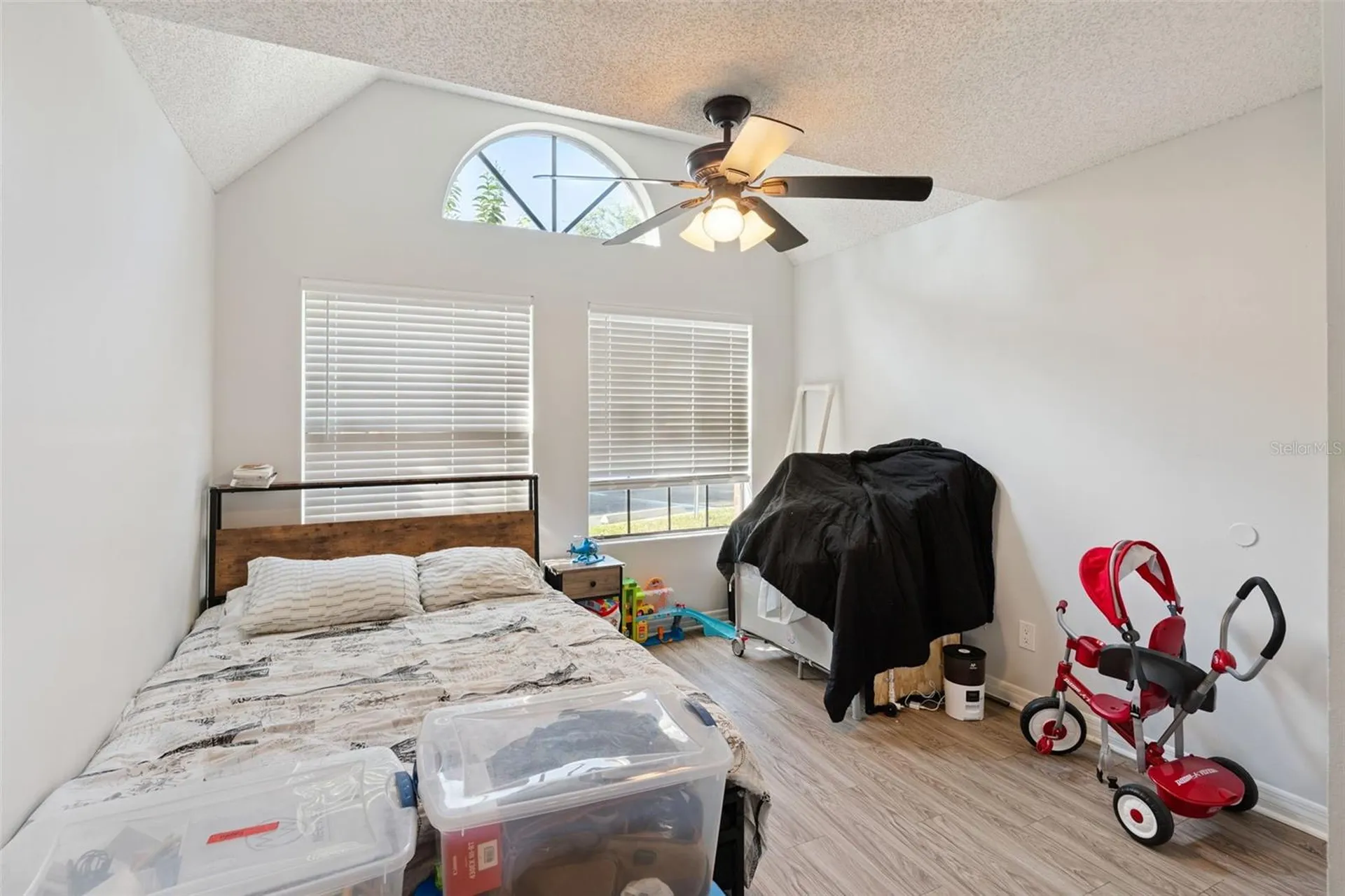 385 Woodside Drive Altamonte Springs FL 32701