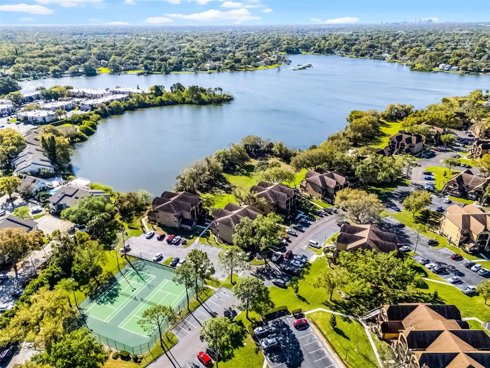 385 Woodside Drive Altamonte Springs FL 32701