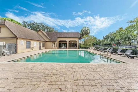 385 Woodside Drive Altamonte Springs FL 32701