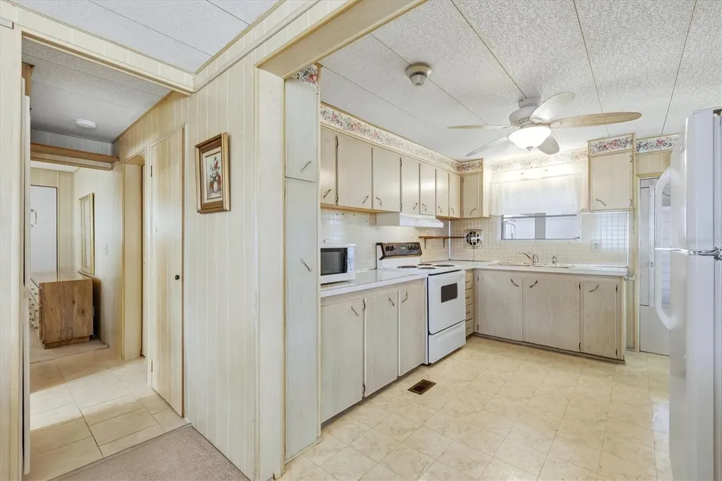4203 11th Street Court E Ellenton FL 34222