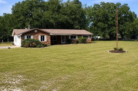 13124 NW 160th Avenue Morriston FL 32668