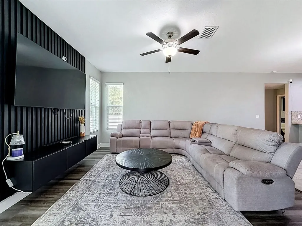 11370 Mirage Avenue Weeki Wachee FL 34614