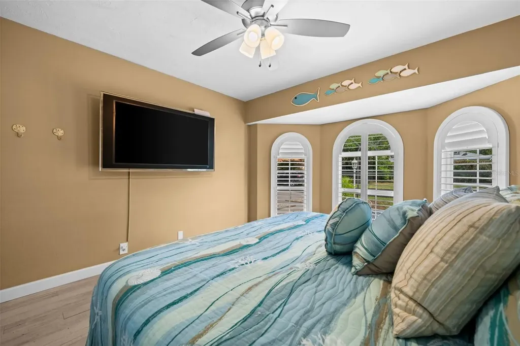 3370 Yonge Avenue Sarasota FL 34235