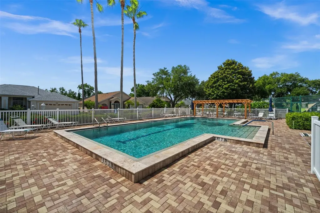 3370 Yonge Avenue Sarasota FL 34235