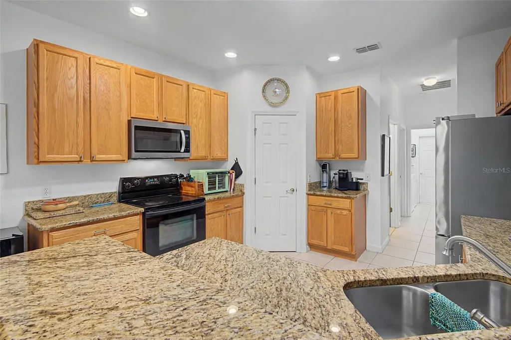 513 Heartwell Drive Kissimmee FL 34759