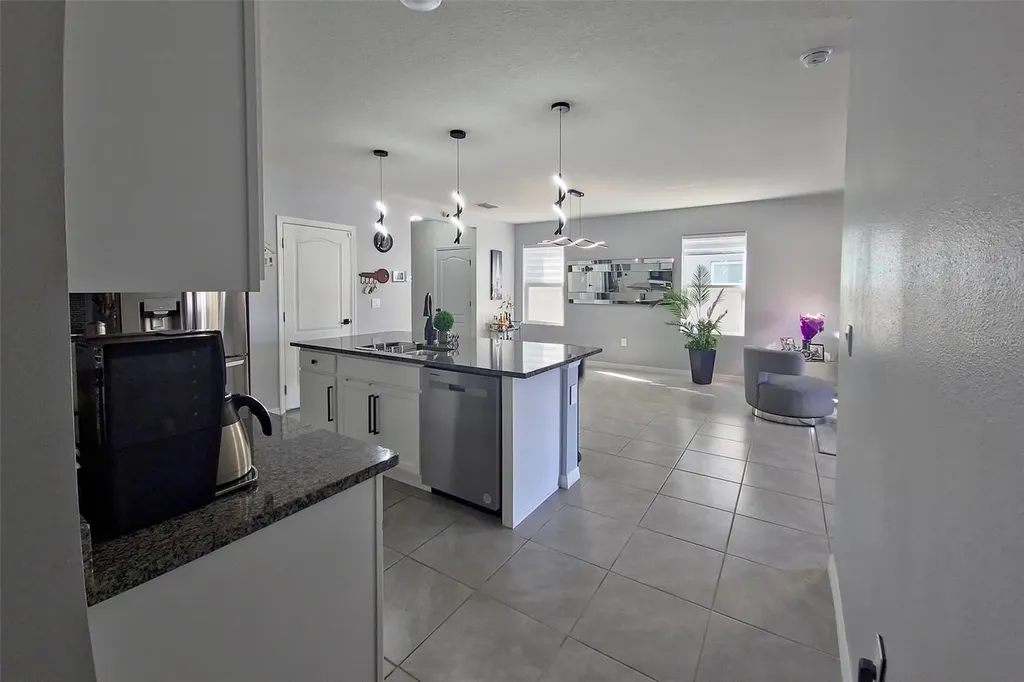 1292 Cascades Avenue Davenport FL 33837