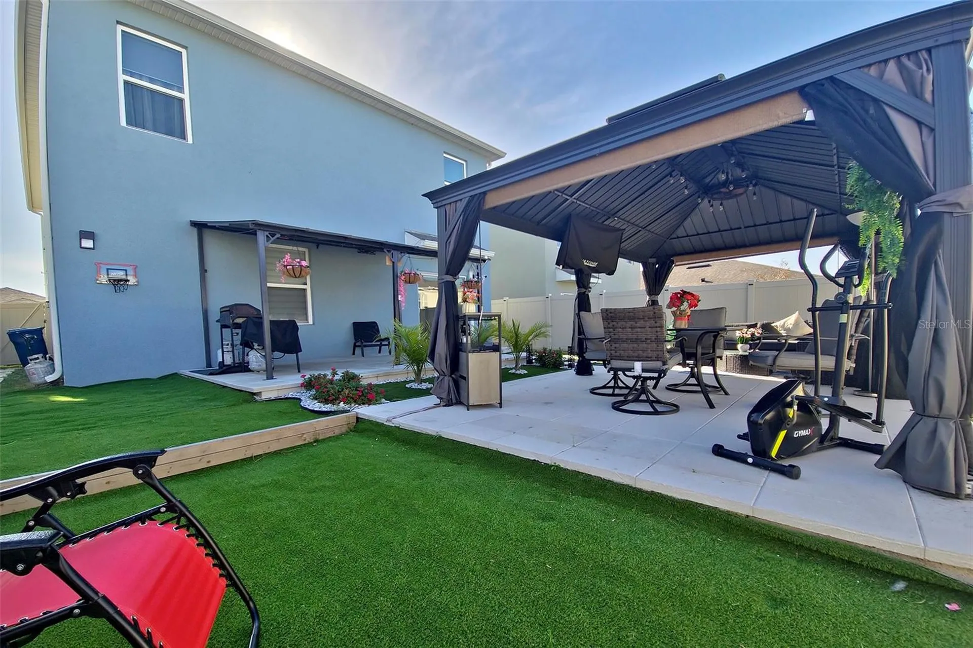 1292 Cascades Avenue Davenport FL 33837