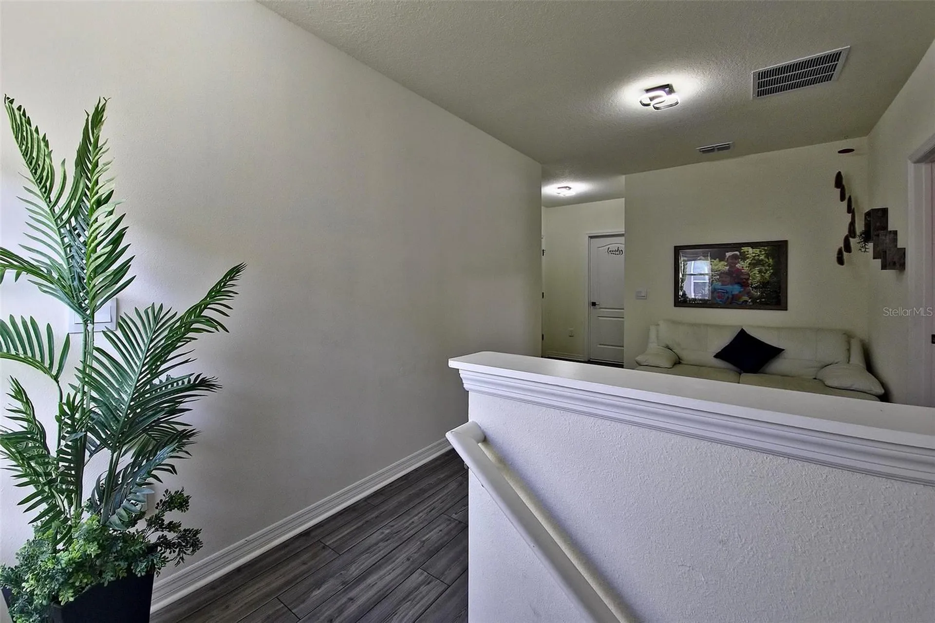 1292 Cascades Avenue Davenport FL 33837