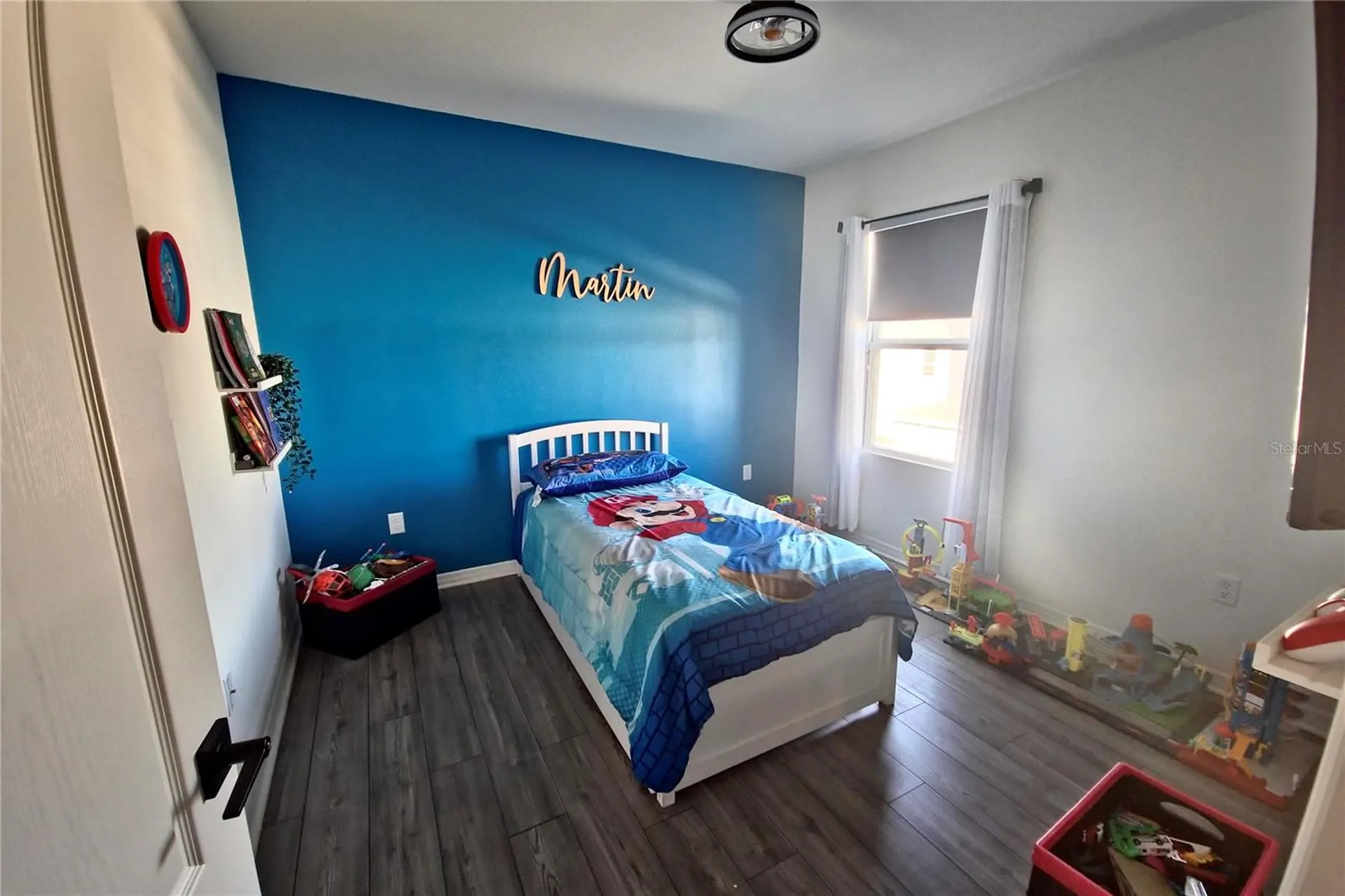 1292 Cascades Avenue Davenport FL 33837