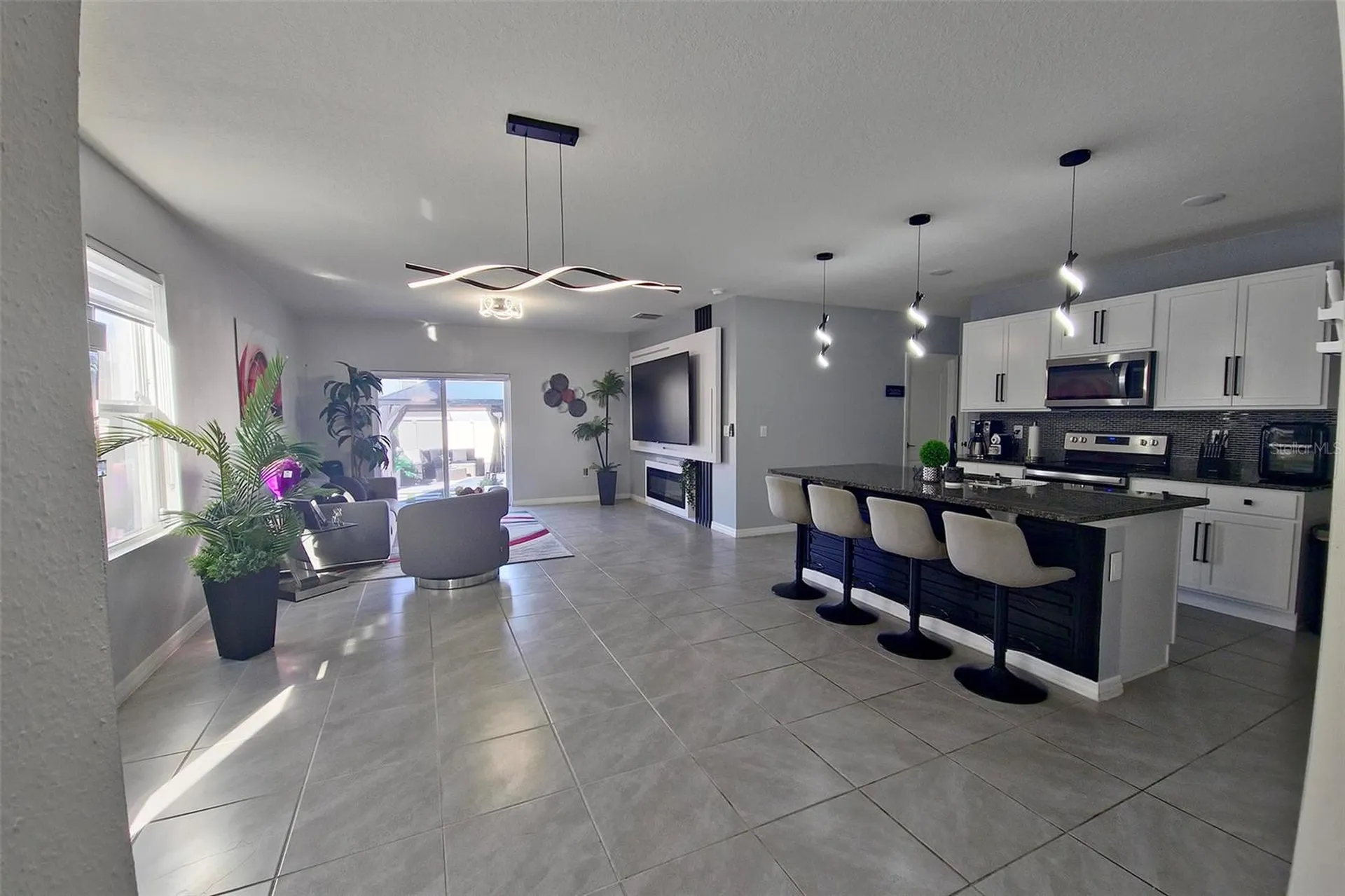 1292 Cascades Avenue Davenport FL 33837