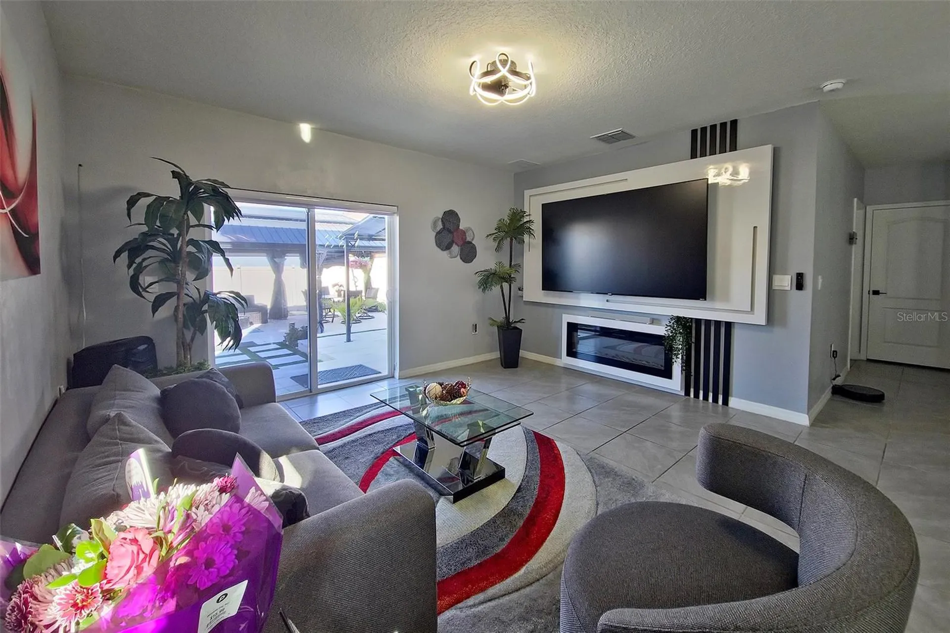 1292 Cascades Avenue Davenport FL 33837