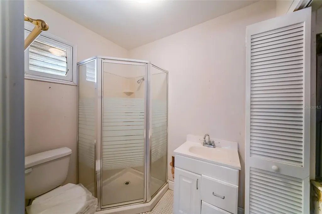 411 Burns Court Sarasota FL 34236