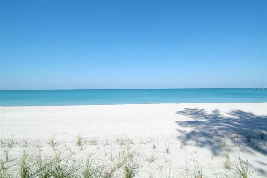 411 Burns Court Sarasota FL 34236