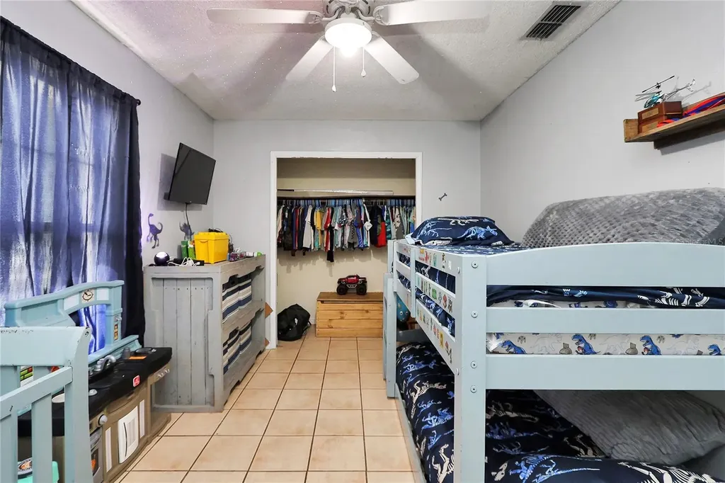 6042 NW 54th Terrace Ocala FL 34482