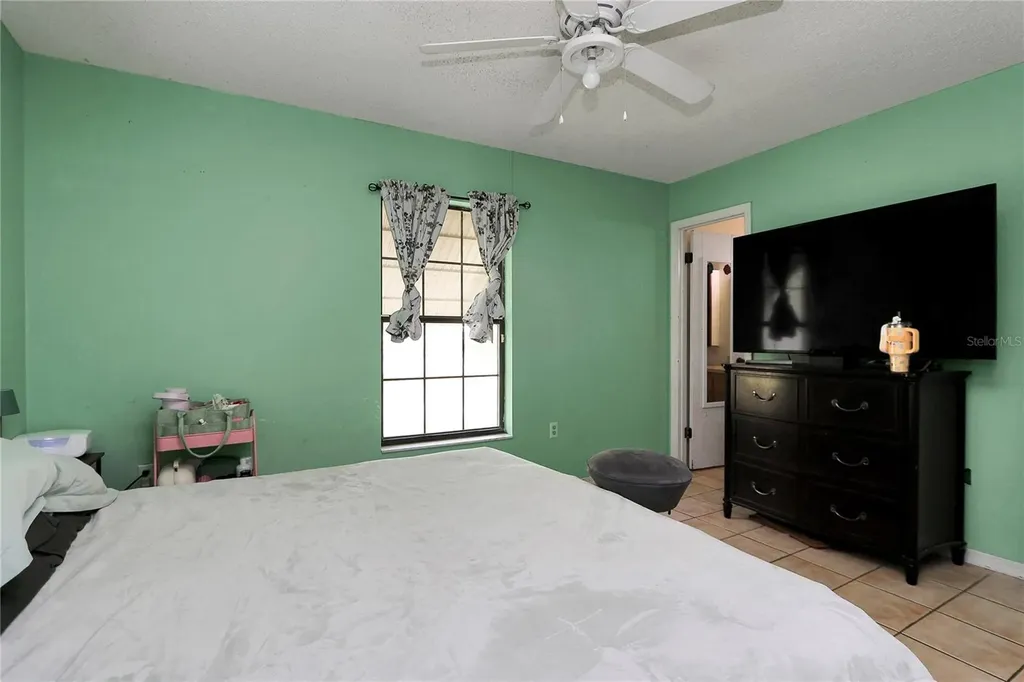 6042 NW 54th Terrace Ocala FL 34482