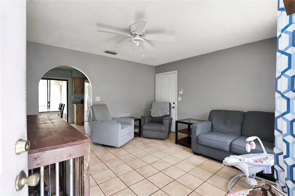 6042 NW 54th Terrace Ocala FL 34482