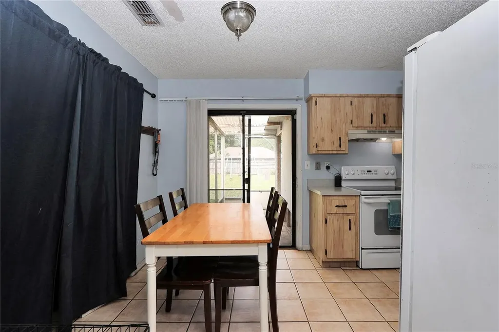 6042 NW 54th Terrace Ocala FL 34482