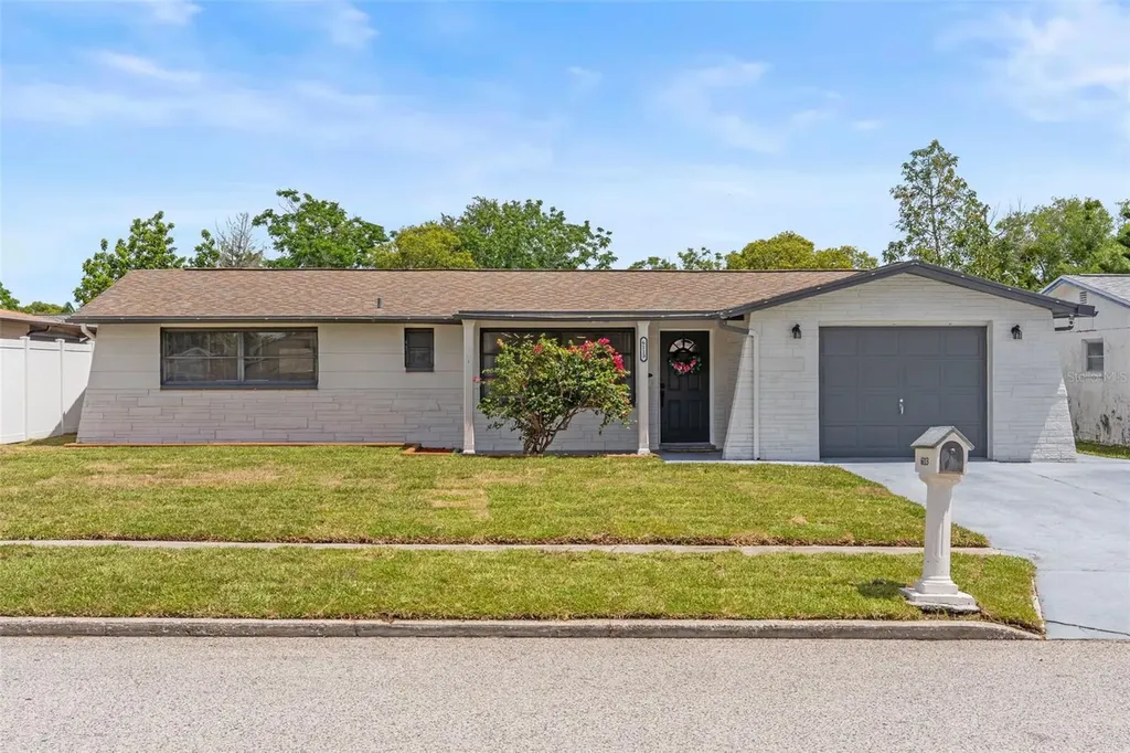 6113 9th Avenue New Port Richey FL 34653