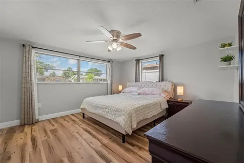 6113 9th Avenue New Port Richey FL 34653