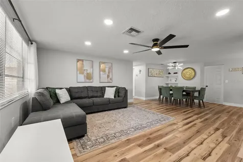 6113 9th Avenue New Port Richey FL 34653