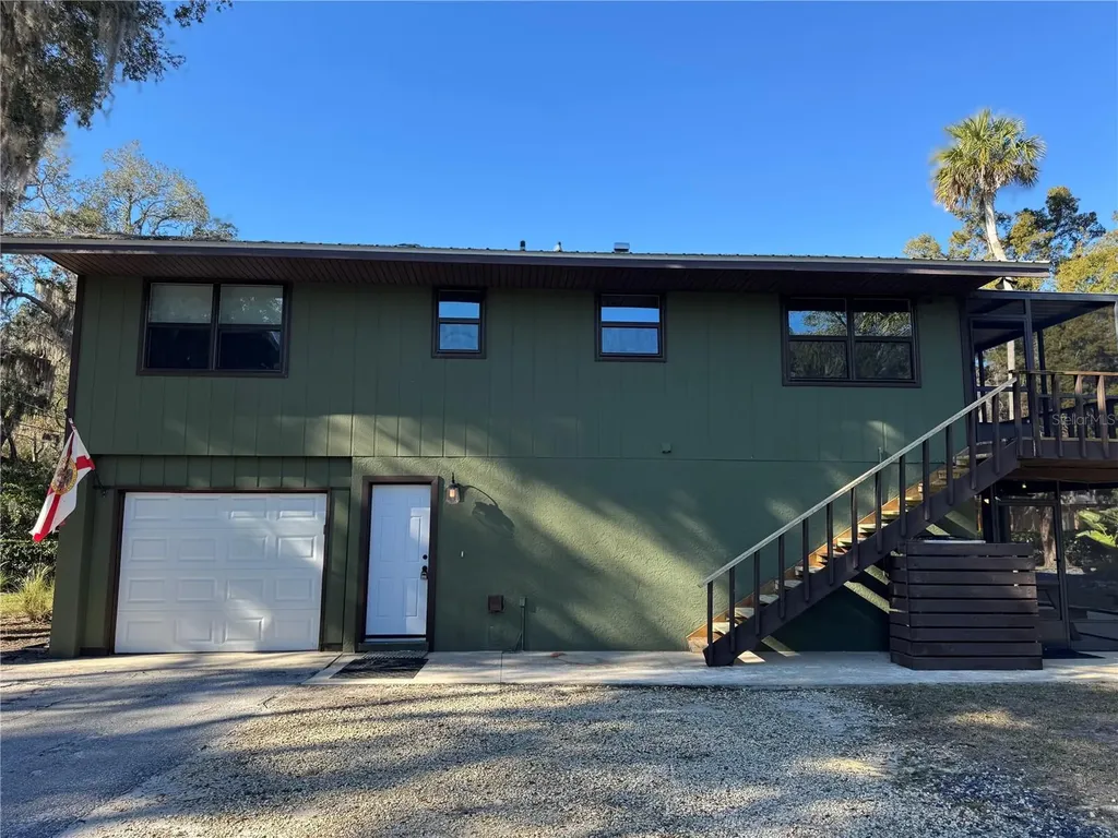 16645 W River Road Inglis FL 34449