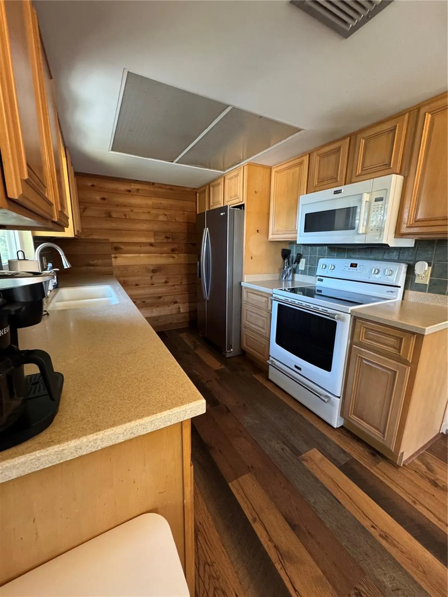 16645 W River Road Inglis FL 34449