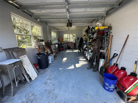 16645 W River Road Inglis FL 34449