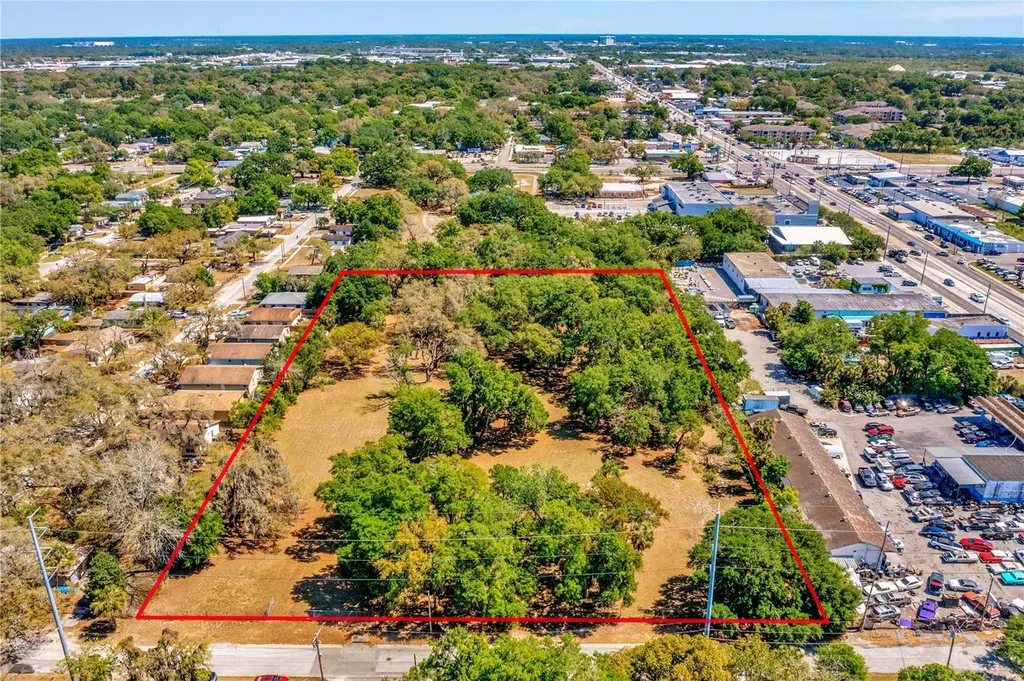 5501 N 37th Street Tampa FL 33610