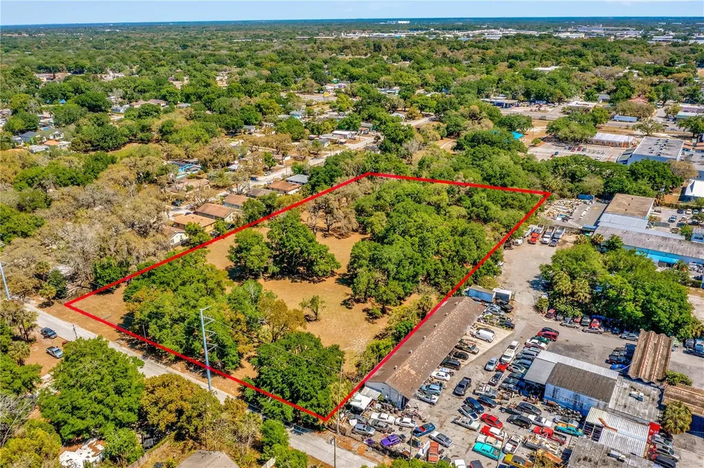 5501 N 37th Street Tampa FL 33610