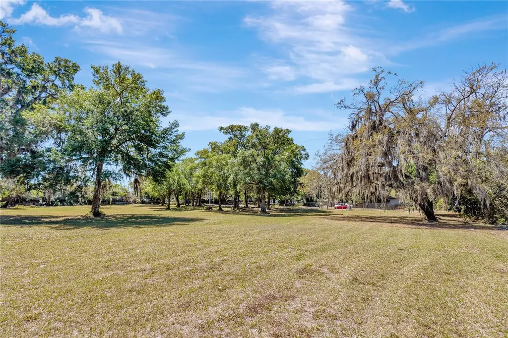 5501 N 37th Street Tampa FL 33610