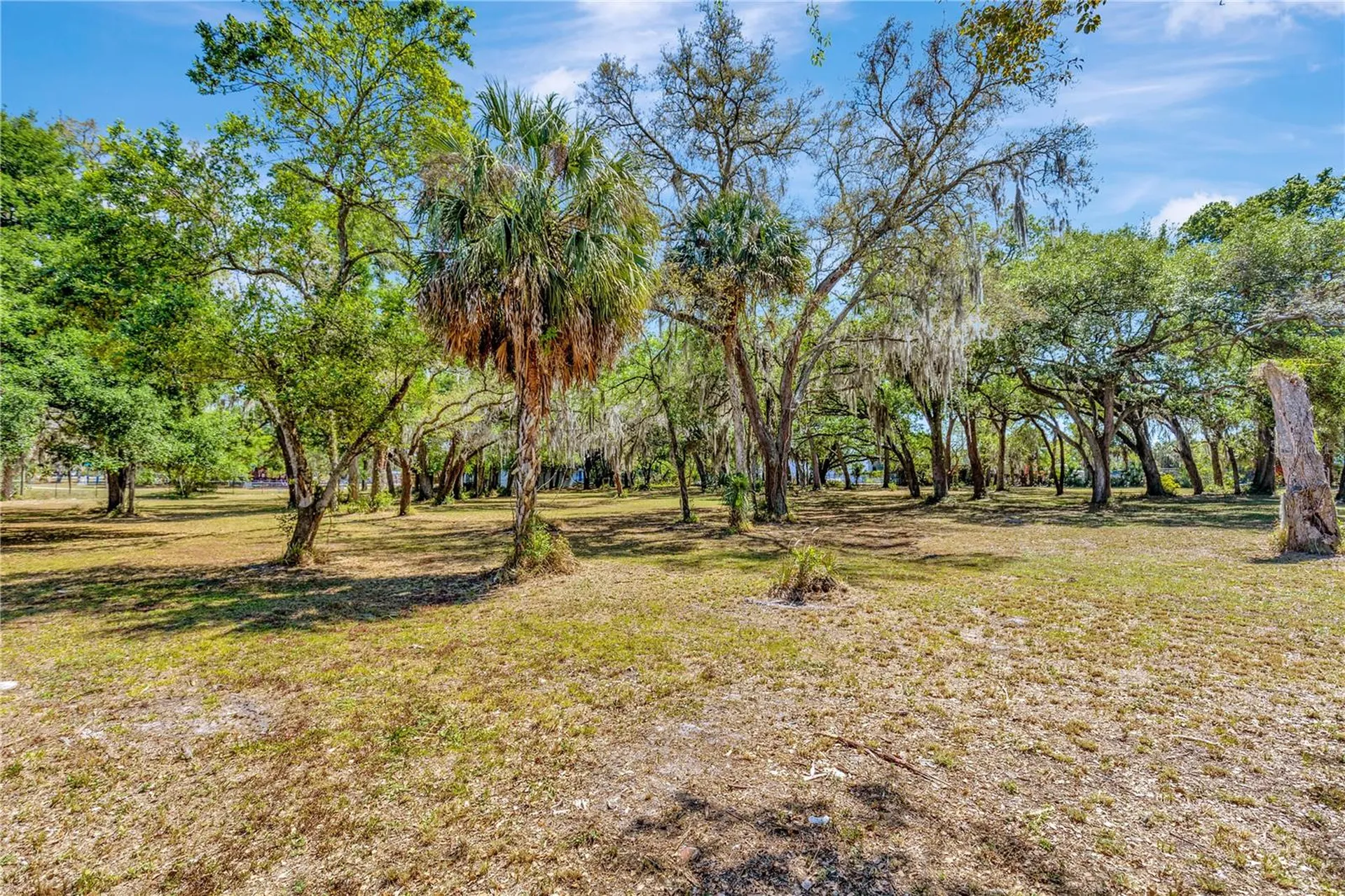 5501 N 37th Street Tampa FL 33610
