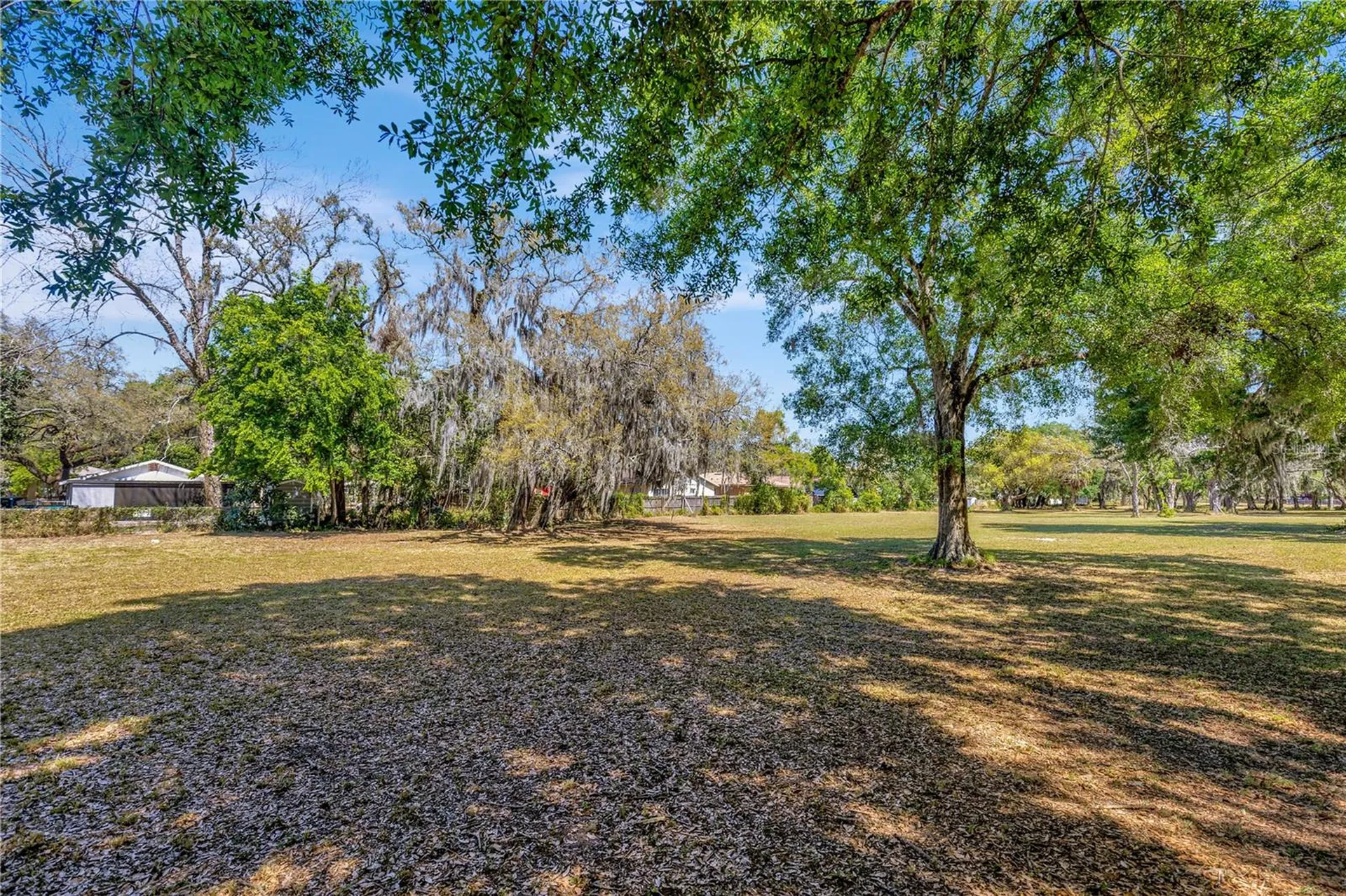 5501 N 37th Street Tampa FL 33610