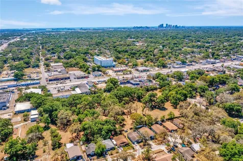 5501 N 37th Street Tampa FL 33610