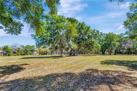 5501 N 37th Street Tampa FL 33610