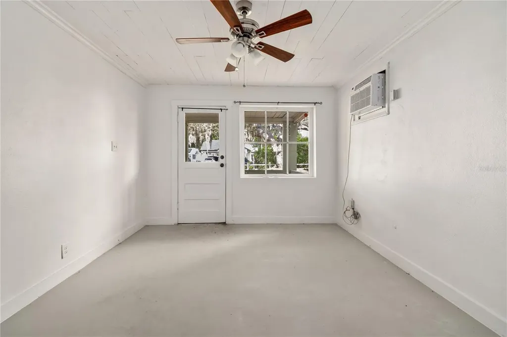 5914 N Ola Avenue Tampa FL 33604