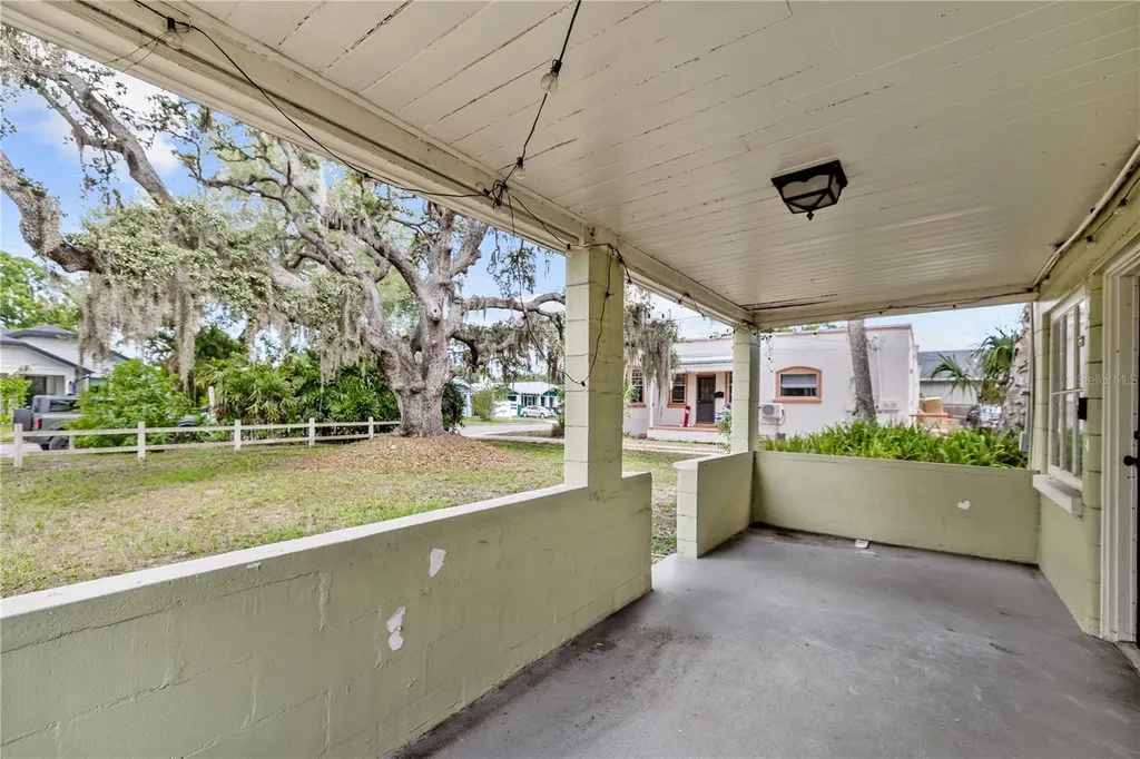 5914 N Ola Avenue Tampa FL 33604