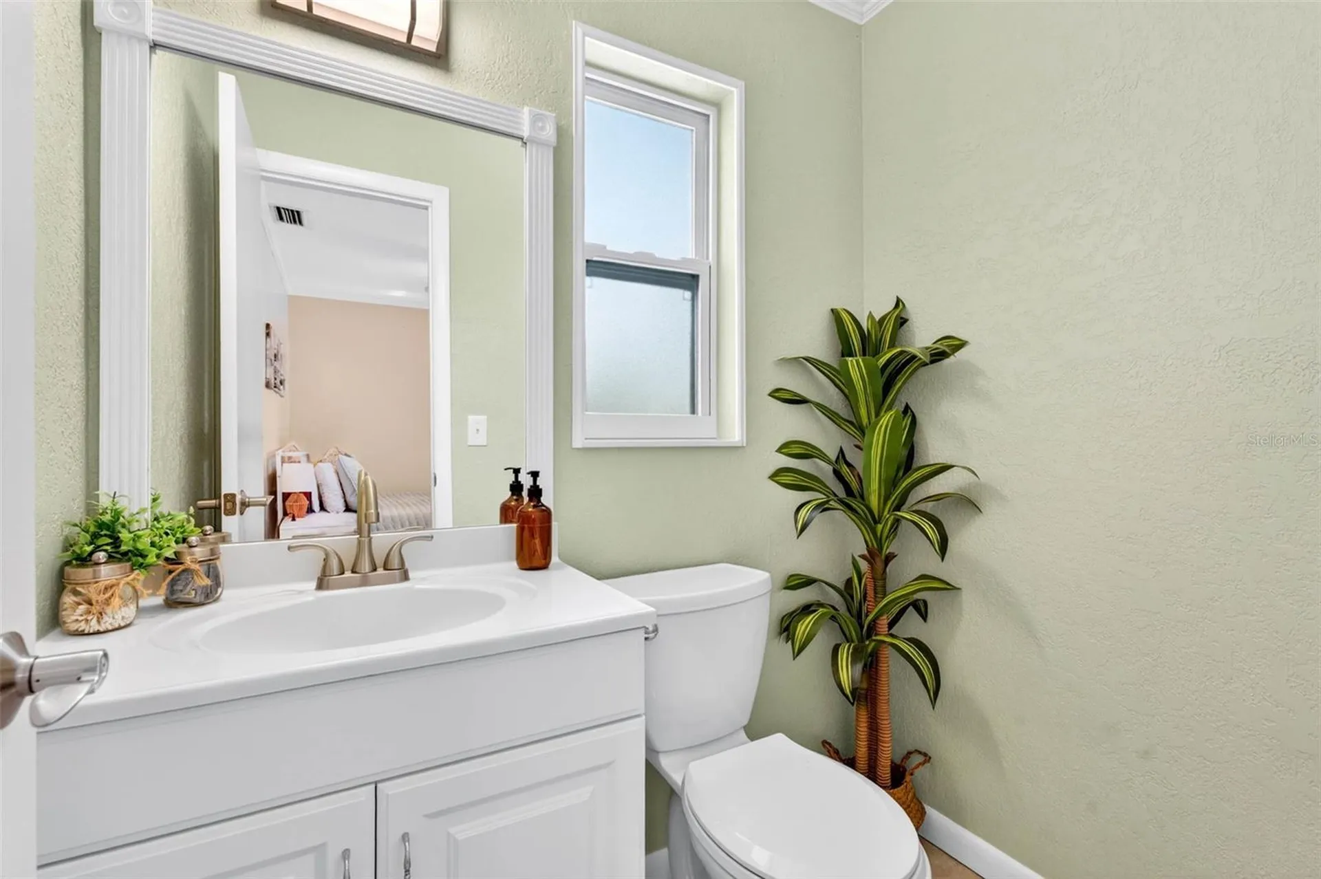 2220 Lauren Drive Largo FL 33774