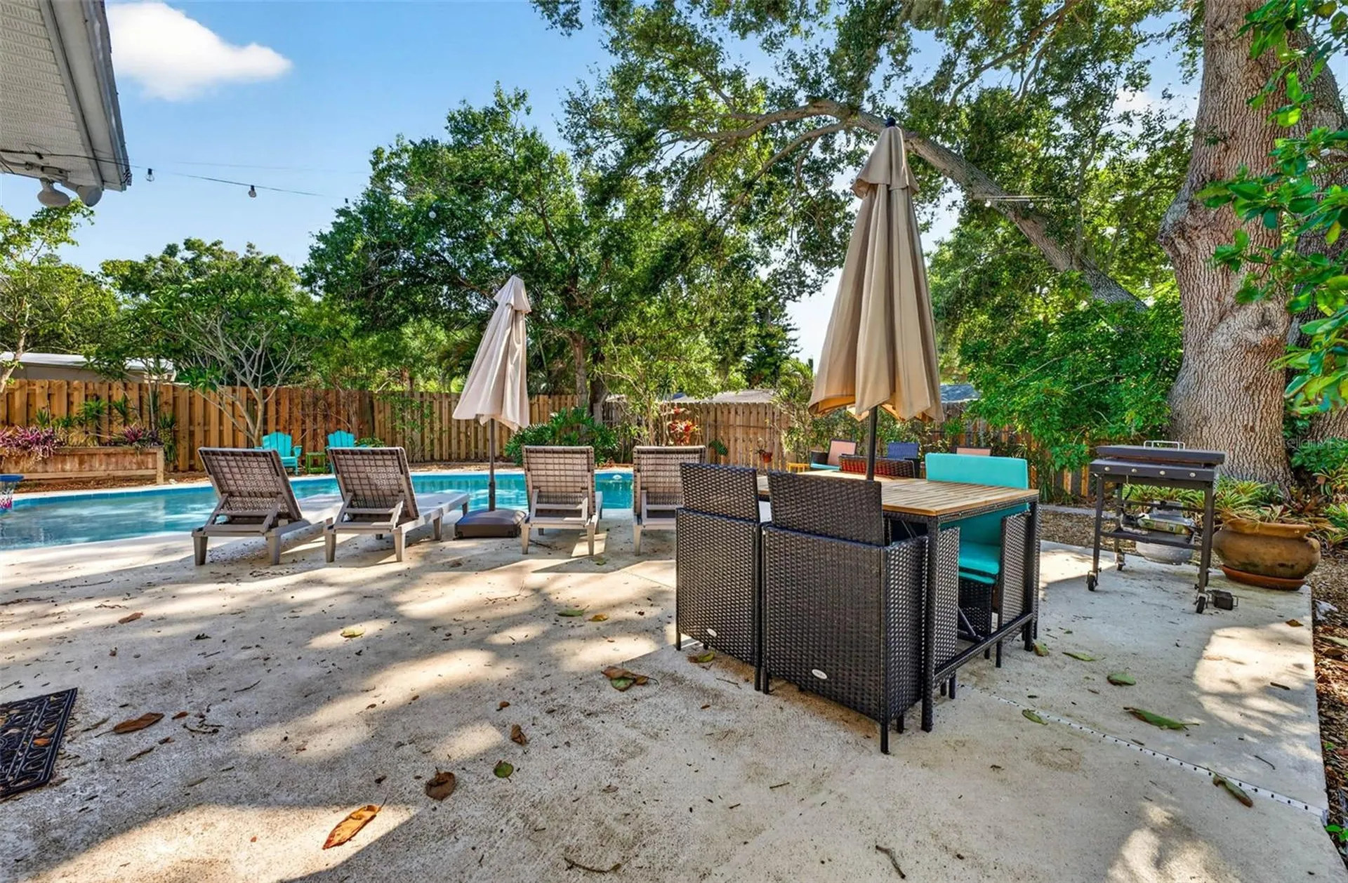 2220 Lauren Drive Largo FL 33774