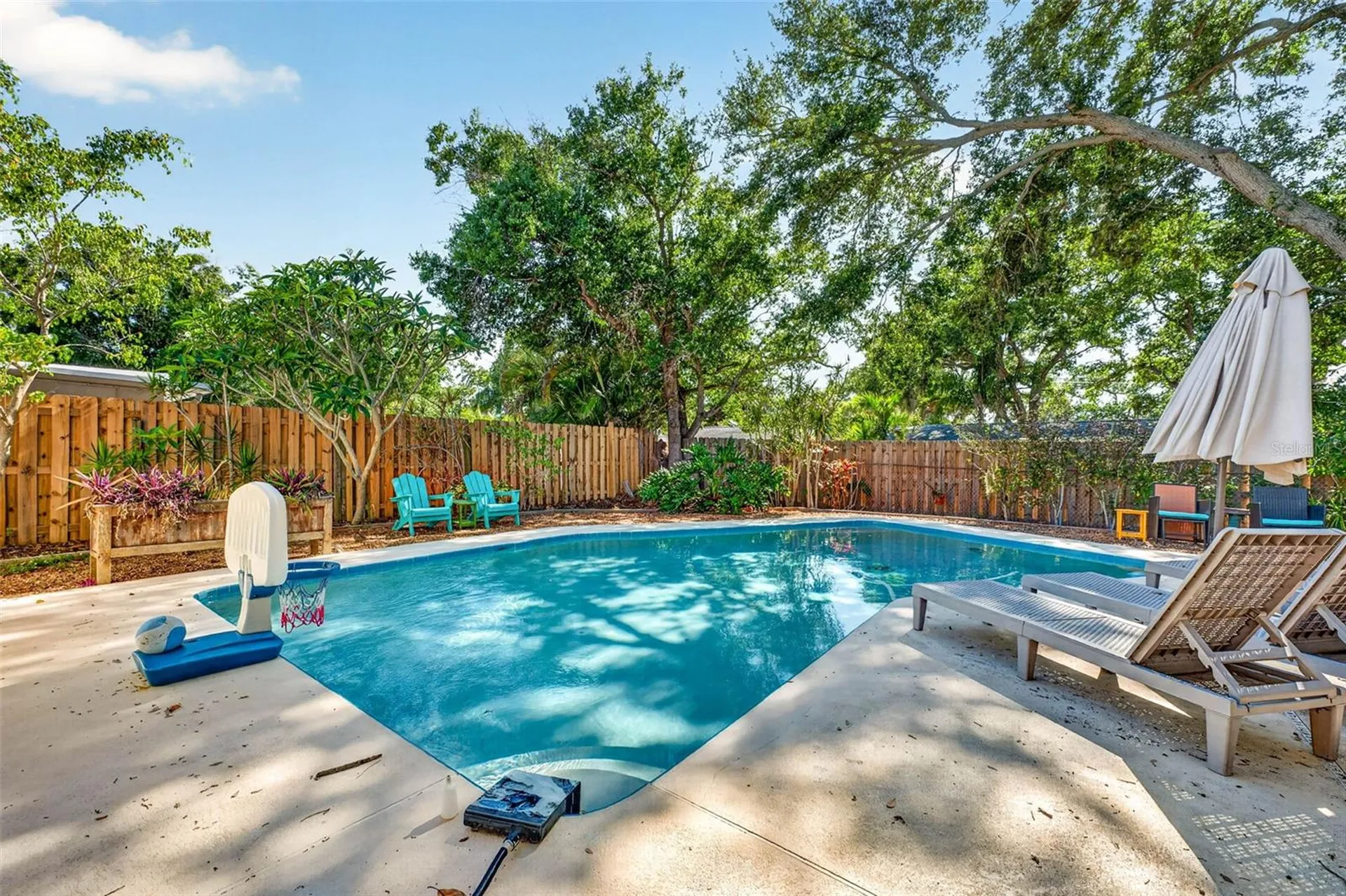 2220 Lauren Drive Largo FL 33774