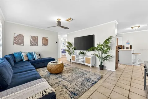 2220 Lauren Drive Largo FL 33774
