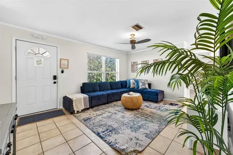 2220 Lauren Drive Largo FL 33774