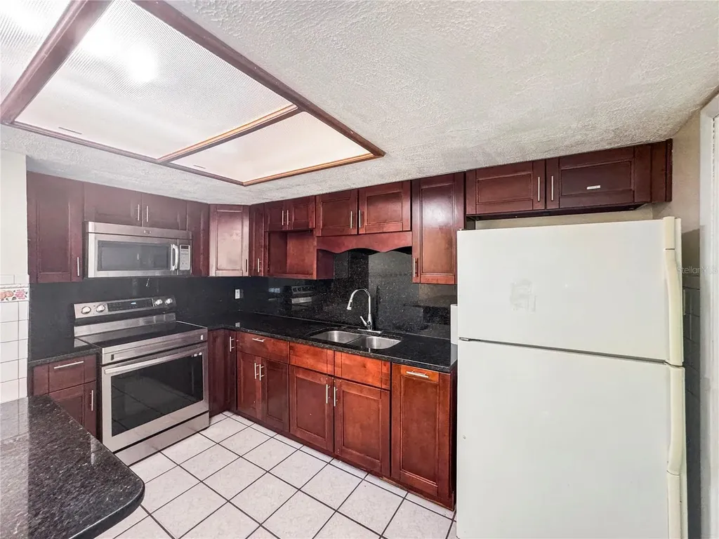 7154 63rd Street N Pinellas Park FL 33781
